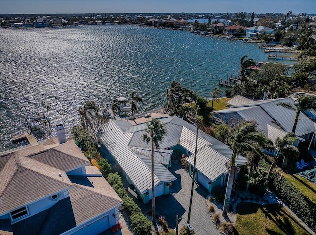 bird's eye view featuring a water view