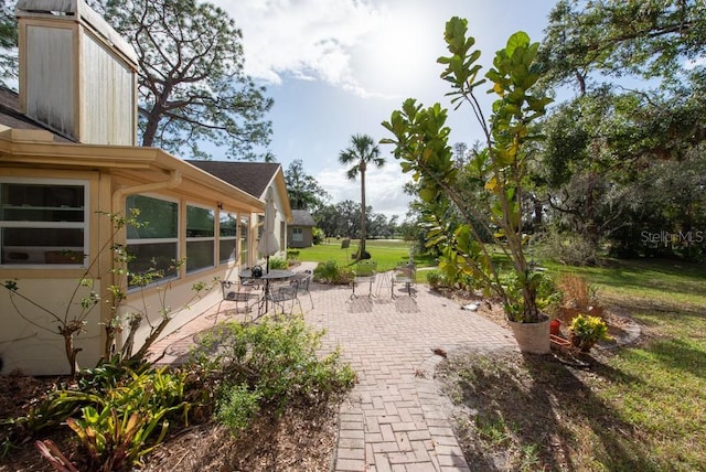 view of yard with a patio