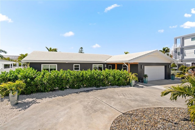 view of front facade featuring a garage