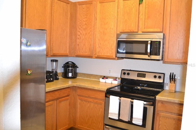 kitchen featuring stainless steel appliances