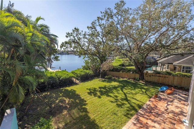 view of yard with a water view