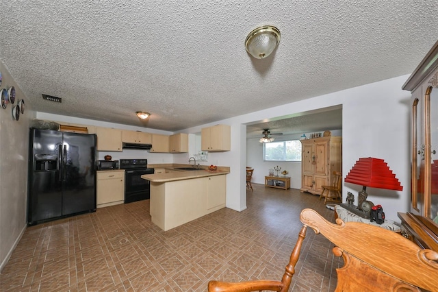 kitchen featuring black appliances, a textured ceiling, sink, kitchen peninsula, and ceiling fan