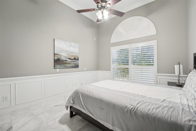 bedroom featuring ceiling fan