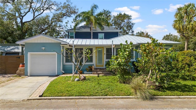 view of front of house featuring a garage