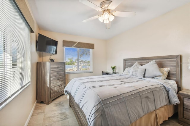 bedroom featuring ceiling fan