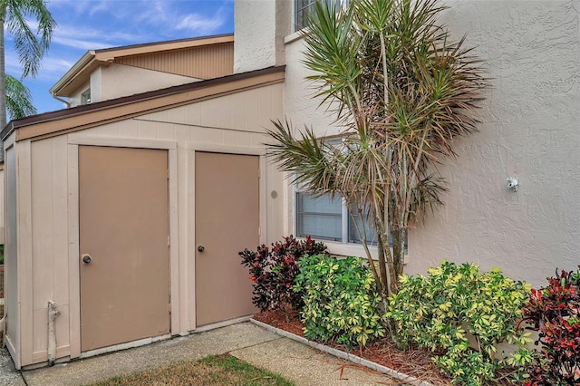 3840 Staysail Ln Unit 3840, Holiday, FL 34691 - view of outdoor structure featuring an outbuilding
