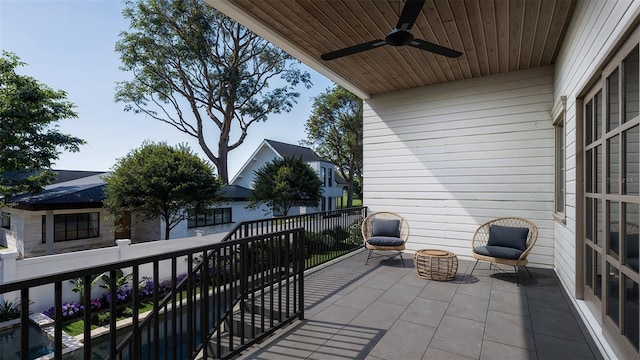 balcony with ceiling fan