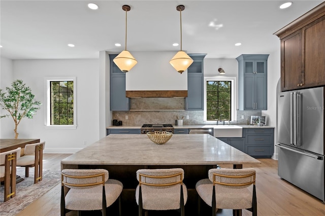 4633 W Lowell Ave, Tampa, FL 33629 - kitchen with appliances with stainless steel finishes, healthy amount of natural light, backsplash, and recessed lighting