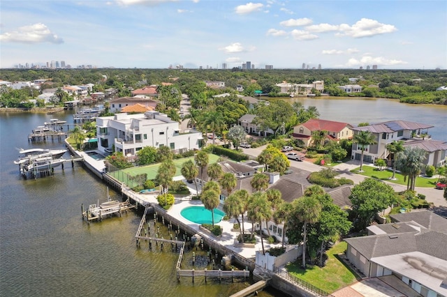 5031 W San Miguel St, Tampa, FL 33629 - aerial view of a large body of water, a pool area, and skyline