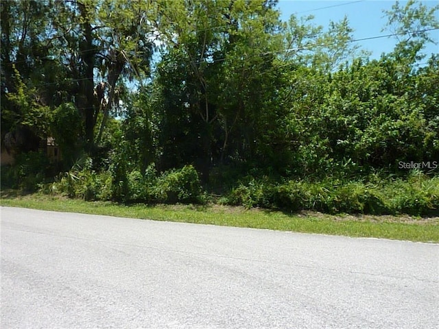 Listing photo 2 for Manati Ave, North Port FL 34287