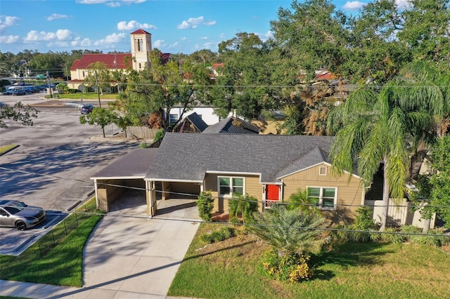 view of front of home featuring a carport