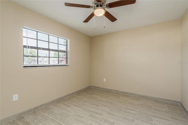 empty room with ceiling fan