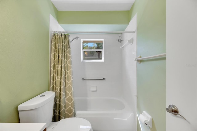 719 Winterbrooke Way, Sun City Center, FL 33573 - full bathroom with toilet, shower / tub combo with curtain, and vanity