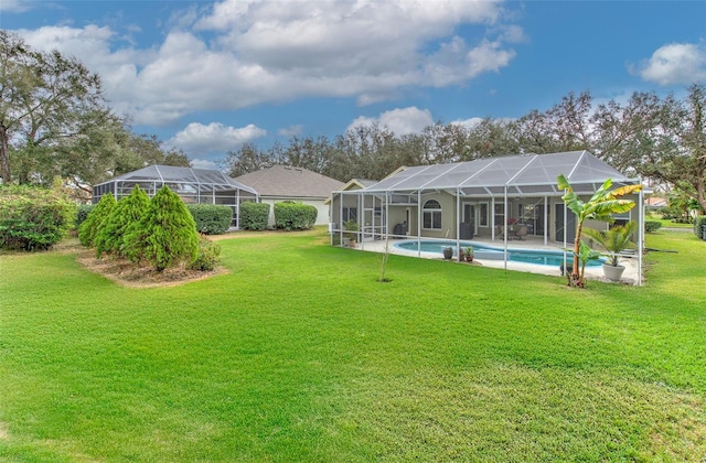 view of yard with a lanai