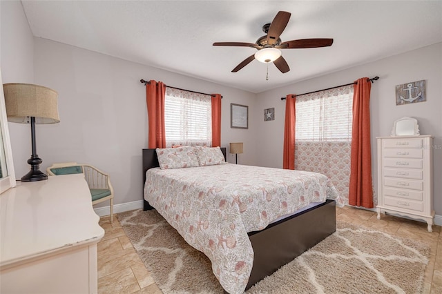 bedroom with ceiling fan