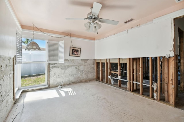 spare room featuring ceiling fan