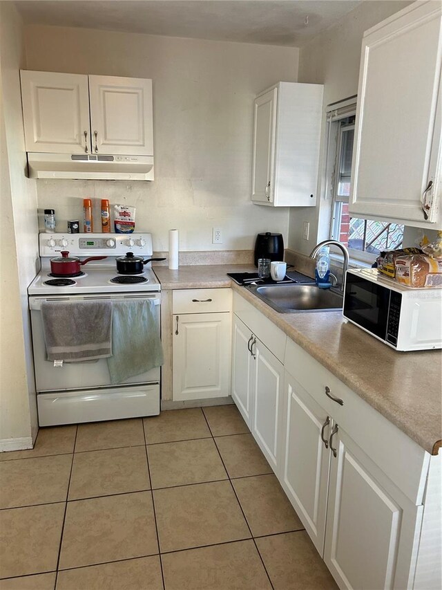 936 11th St N, Saint Petersburg, FL 33705 - photo 4