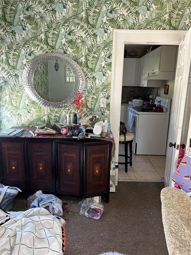 936 11th St N, Saint Petersburg, FL 33705 - photo 25