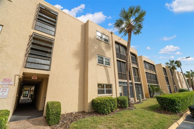 view of building exterior