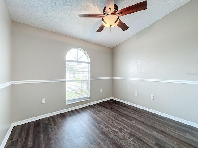 7713 Manor Dr, Lakeland, FL 33810 - photo 18
