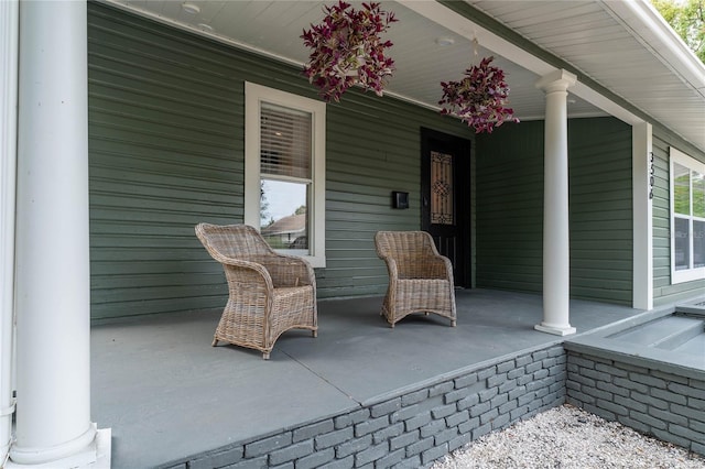 view of patio / terrace with covered porch