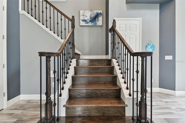 6317 Brevada Ln, Apollo Beach, FL 33572 - stairs featuring baseboards