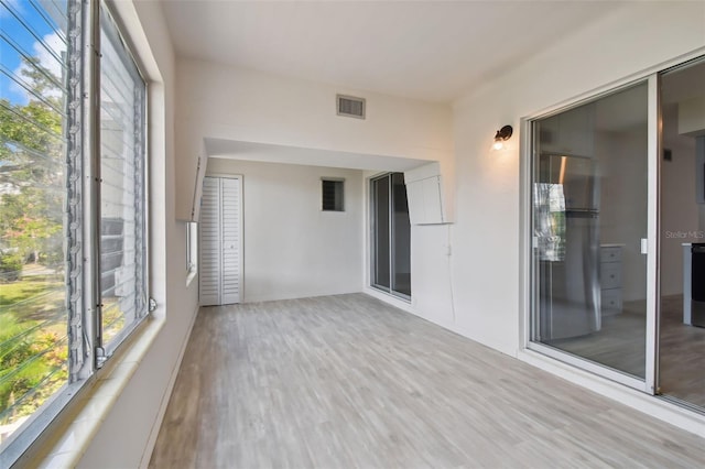 4152 55th Way N Unit 1028, Kenneth City, FL 33709 - view of unfurnished sunroom
