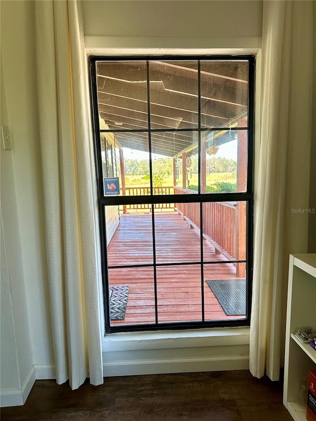 room details featuring hardwood / wood-style flooring