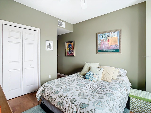 bedroom with a closet and ceiling fan