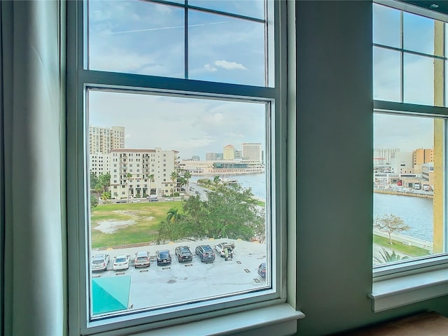 345 Bayshore Blvd Unit 610, Tampa, FL 33606 - detailed view of a city view and a nearby body of water
