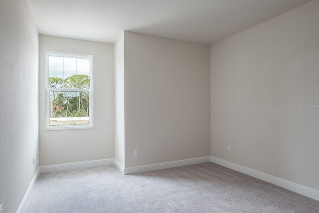 view of carpeted spare room