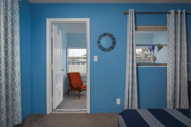 bedroom featuring carpet flooring