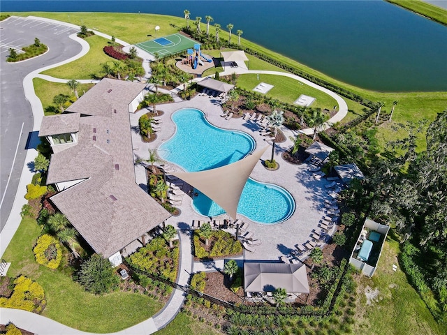 33351 Apricot Tree Ct, Wesley Chapel, FL 33543 - photo 4