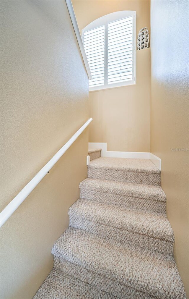 5944 Bay Dr S, Gulfport, FL 33707 - photo 33