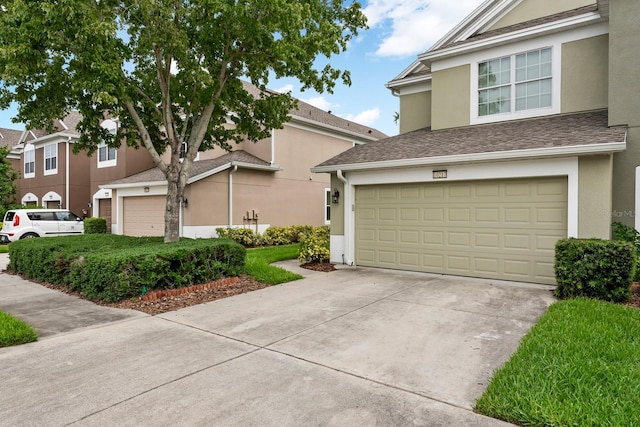 view of front property featuring a garage