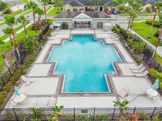 view of swimming pool featuring a patio