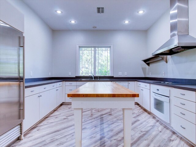 518 Riverside Dr, Tarpon Springs, FL 34689 - photo 50