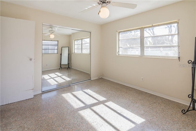 empty room with ceiling fan