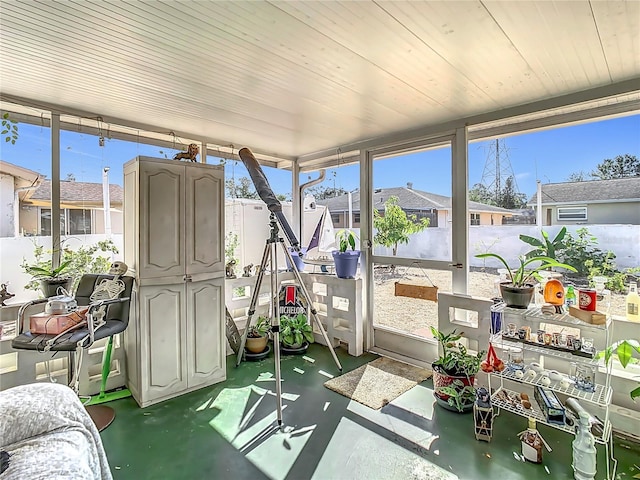 view of sunroom / solarium