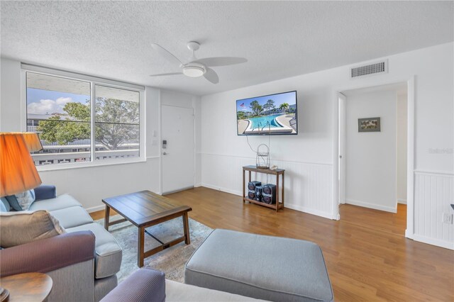 4715 Bay St NE Unit 227, Saint Petersburg, FL 33703 - photo 6