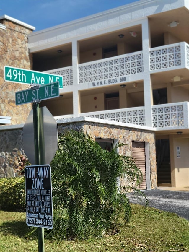 4915 Bay St NE Unit 122, Saint Petersburg, FL 33703 - photo 2