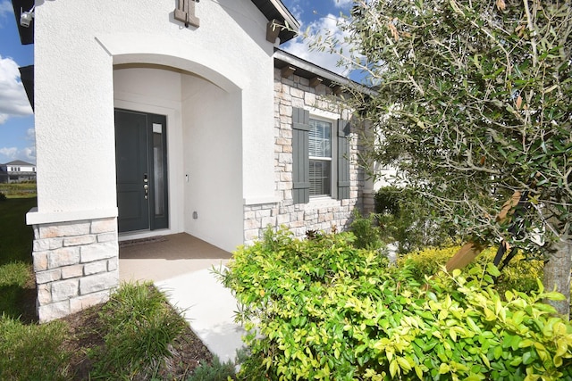 view of property entrance