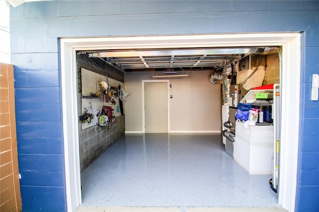 130 63rd St S, Saint Petersburg, FL 33707 - view of garage