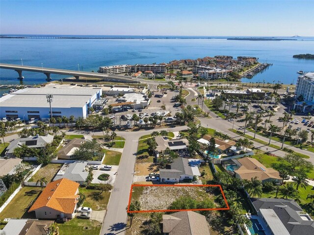 164 2nd St W, Saint Petersburg, FL 33715 - photo 2