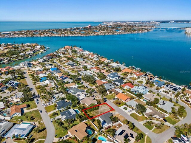 164 2nd St W, Saint Petersburg, FL 33715 - photo 9