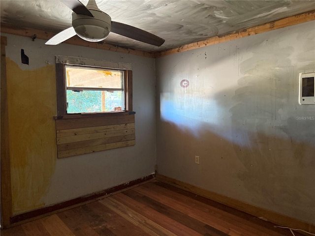 unfurnished room with hardwood / wood-style flooring and ceiling fan