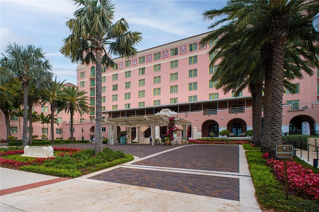 226 5th Ave N Unit 706, Saint Petersburg, FL 33701 - view of property