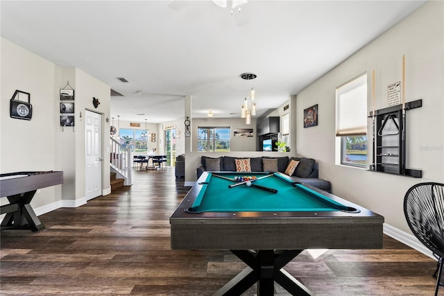 playroom with dark hardwood / wood-style flooring, ceiling fan, and pool table