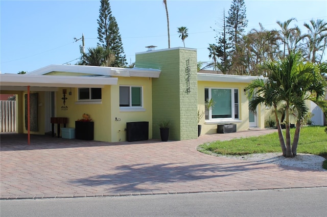 view of front of home