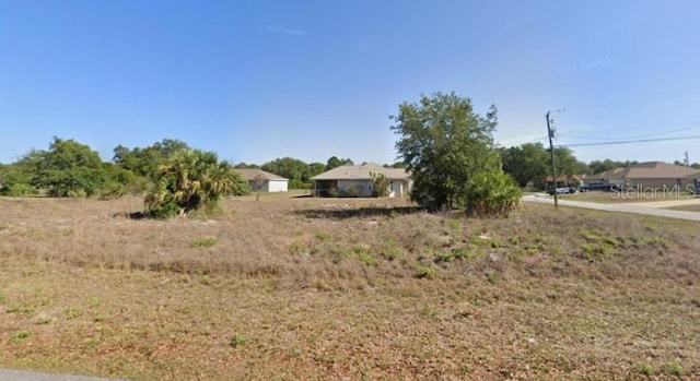 Listing photo 3 for 5391 Butterfly Ln, North Port FL 34288